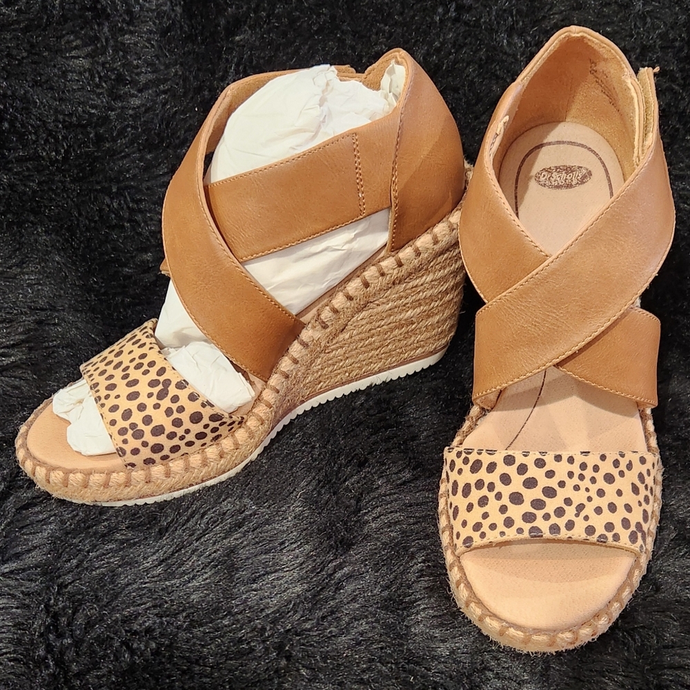 Dr. Scholl's Brown and Tan leather Sandals